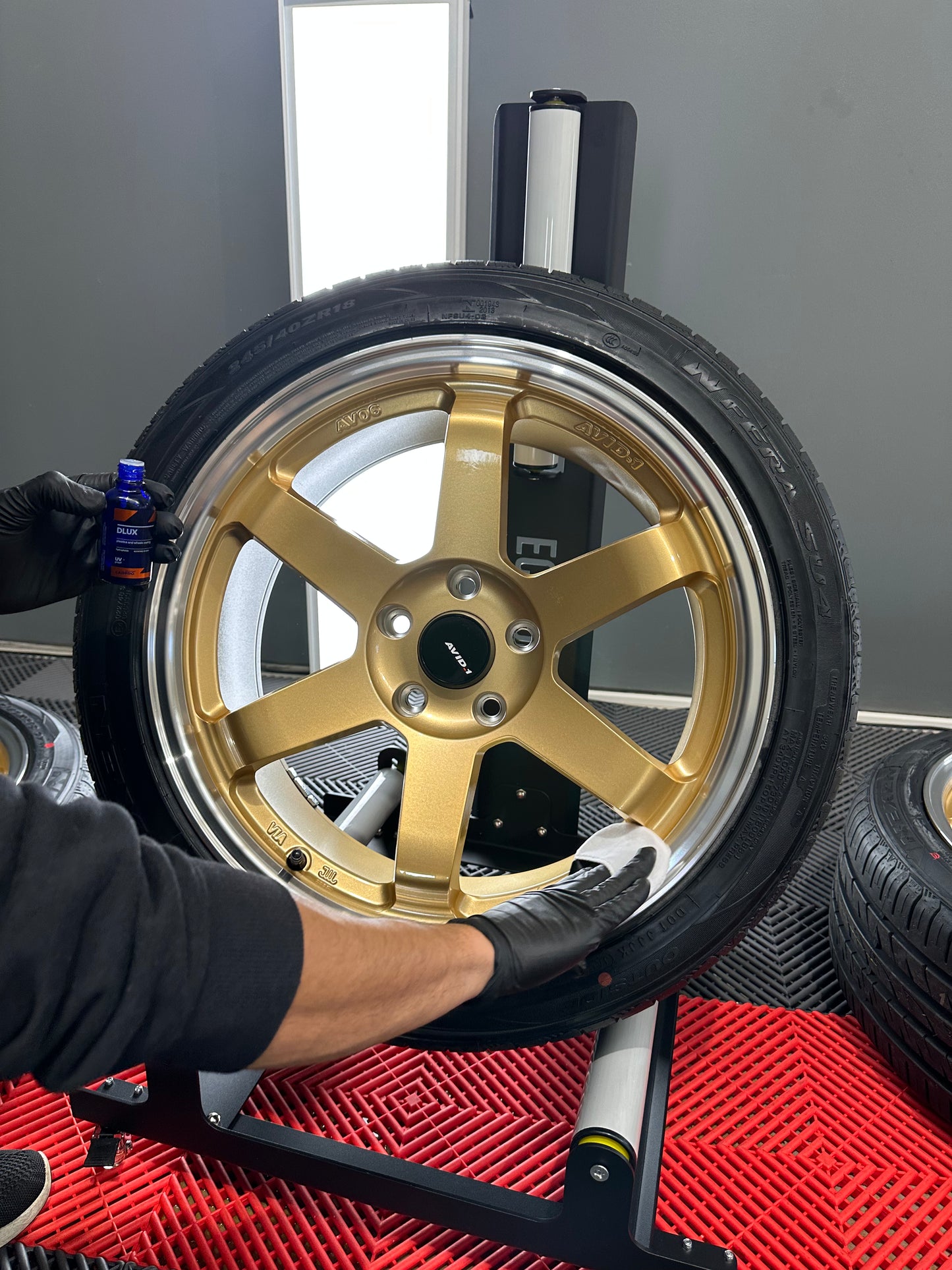ceramic coating applied on alloy wheels