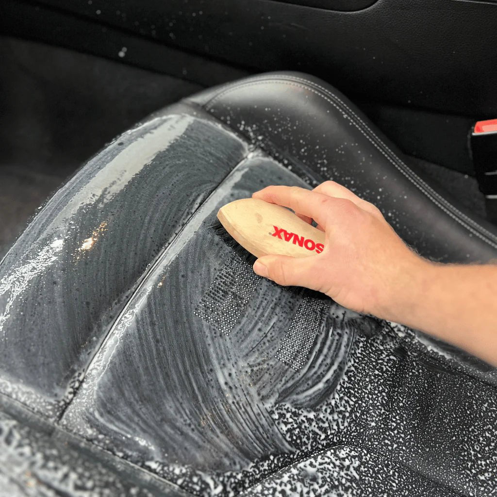 SONAX Textile & Leather Brush - Aram DetailingSONAX Textile & Leather BrushAram Detailing